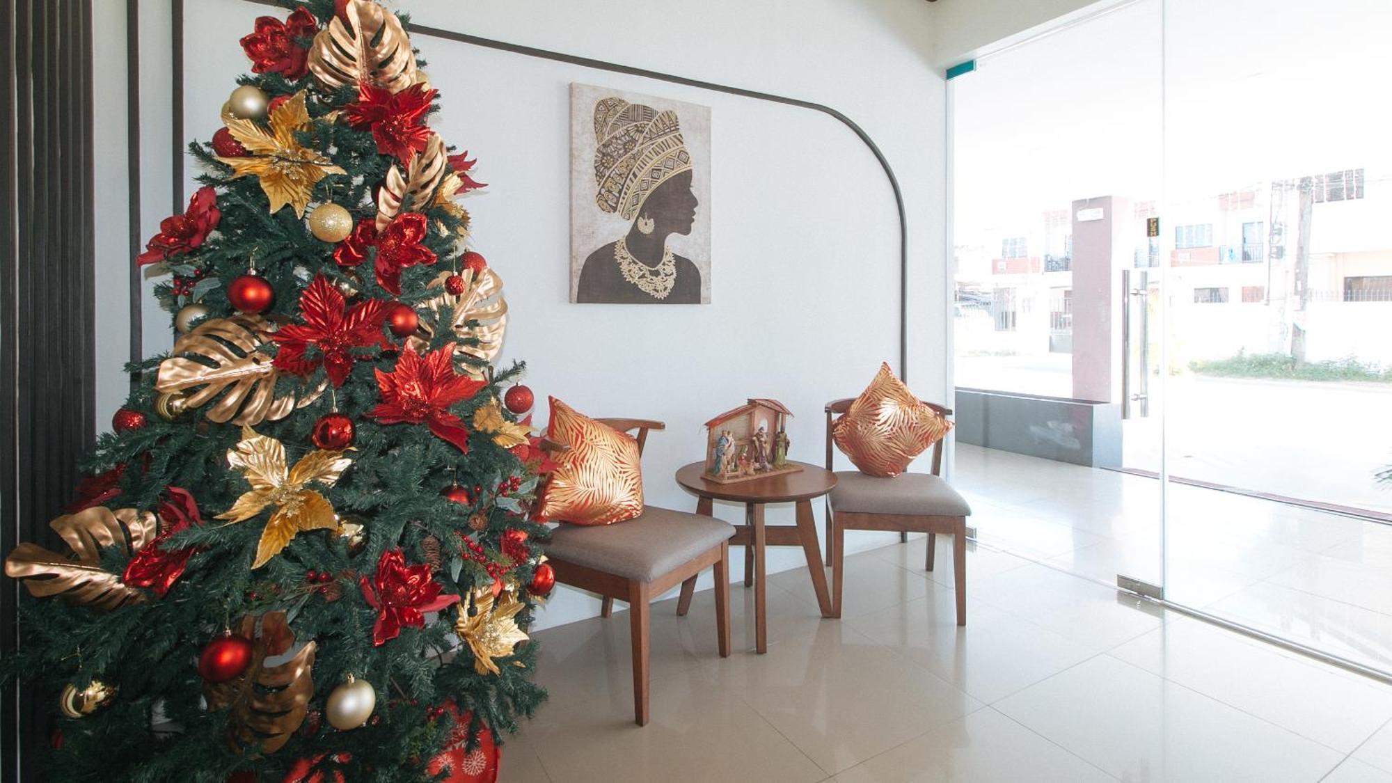 Reddoorz @ Leoncia Apartelle Mandaue City Exterior foto