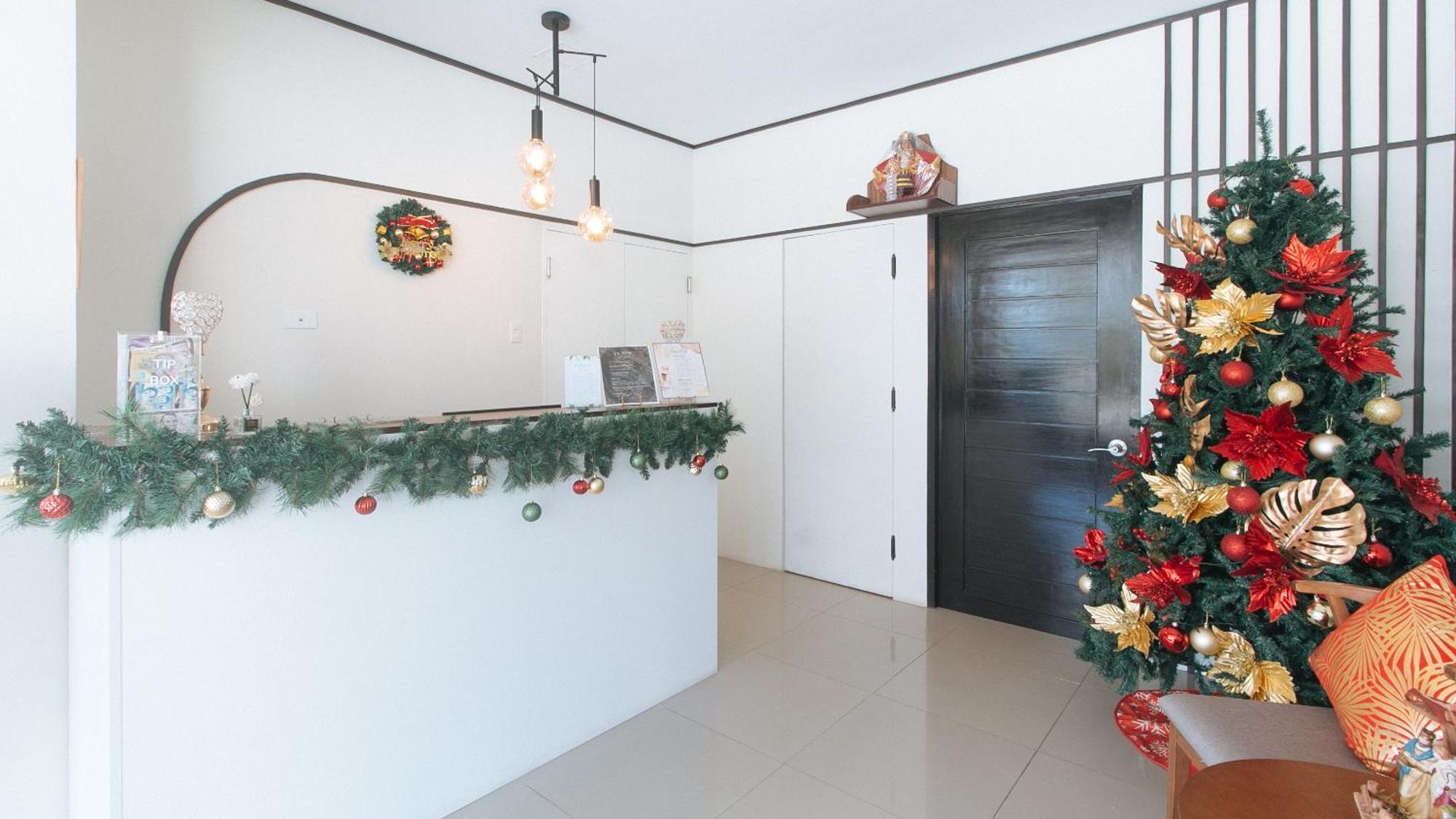 Reddoorz @ Leoncia Apartelle Mandaue City Exterior foto